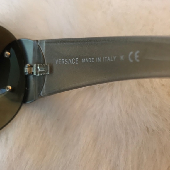 Versace Sunglasses Mod 4162-b Women's - Picture 5 of 8